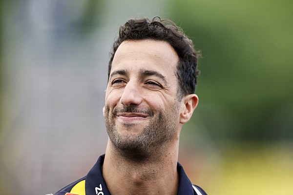 Horner: “Ricciardo’nun planı, 2025 yılında Red Bull’a geçmek”