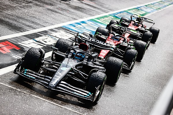 Russell: “Sprint sıralama turları Mercedes için tam bir karmaşaydı”