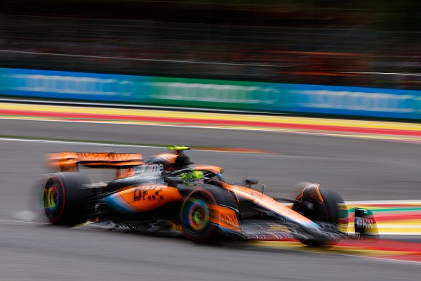 Stella: “McLaren’in acilen çözmesi gereken sorunlar var”