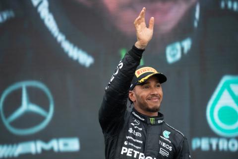 Hamilton reveals date he signed contract – and how he was convinced to stay