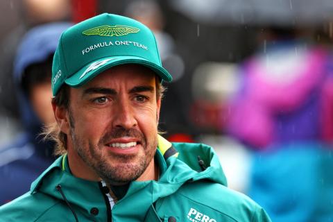 Alonso: Winning third F1 title “not the highest priority”, eyes Dakar return
