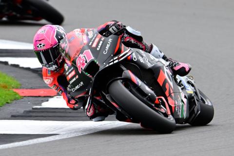 Aleix Espargaro wins at Silverstone after sublime final lap overtake on Bagnaia