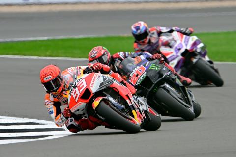 Marc Marquez crashes again but insists “I controlled myself” Marc Marquez crashes again but insists “I controlled myself”