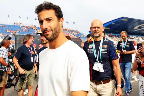 Ricciardo injury update: Horner doubts F1 return possible until Qatar