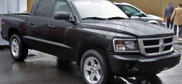 Dodge – Dakota – 4.7 V8 (238 bg) 4×4 Automatic – Teknik Özellikler