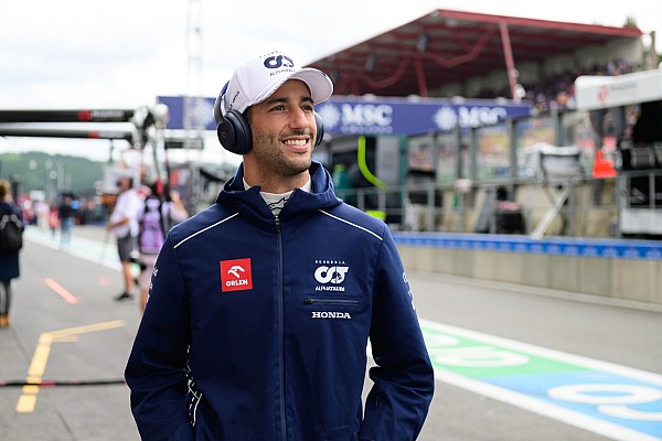 Marko: “Ricciardo, AlphaTauri’de bir yıl daha geçirebilir”
