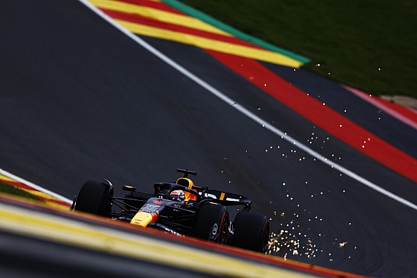 Vasseur: “Verstappen’in dominasyonu Formula 1’e zarar vermiyor”