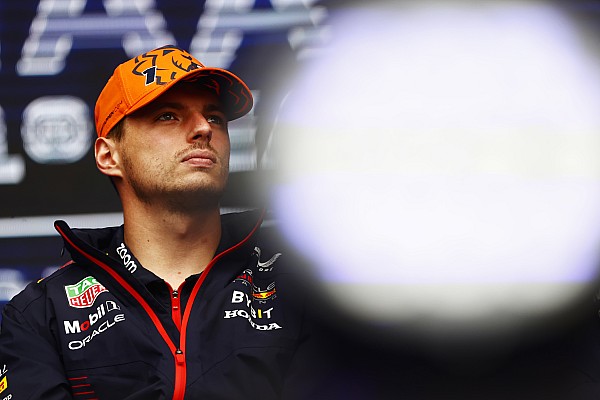 Verstappen: “Formula 1, yağmura NASCAR gibi yaklaşıyor”