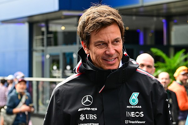 Wolff, Formula 1 yaz tatili sırasında kaza geçirerek sakatlandı