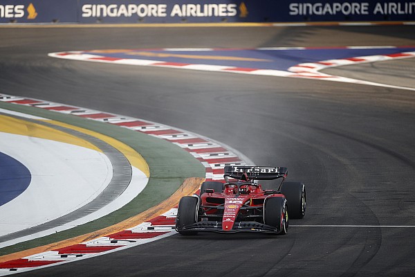 2023 Singapur Yarış 1. antrenman: Leclerc lider, Ferrari 1-2