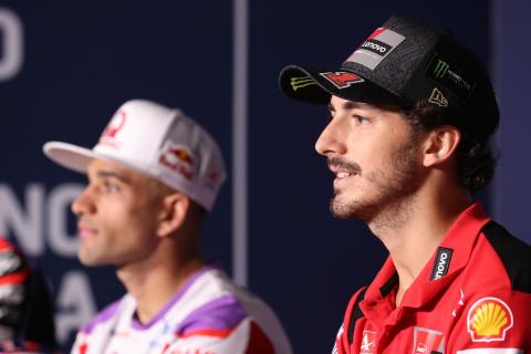 Bagnaia: “I’m lucky to be here, I have a big hematoma on my right knee”