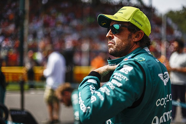 Alonso: “Hamilton ve Max’in baskın olmalarını kural değişiklikleri sağladı”