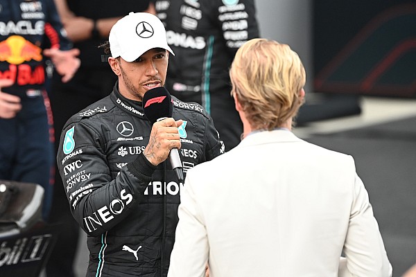 Rosberg: “Hamilton’ın bir anda takım arkadaşlarından bahsetmesi çok tuhaf”