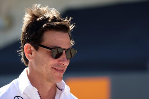 Wolff explains ‘centre-console’ home set-up during F1 absence