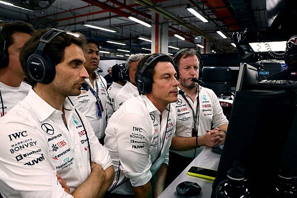 Hamilton: “Wolff sakatlığına rağmen her toplantıda yer aldı”