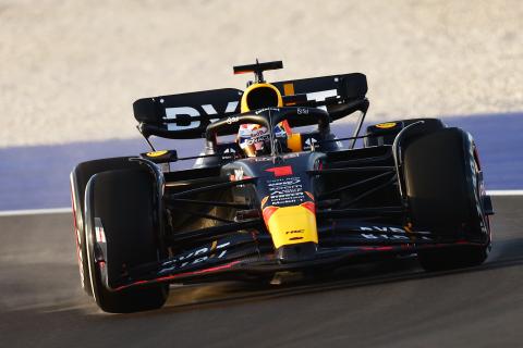Verstappen heads mixed-up order in crucial sole Qatar practice