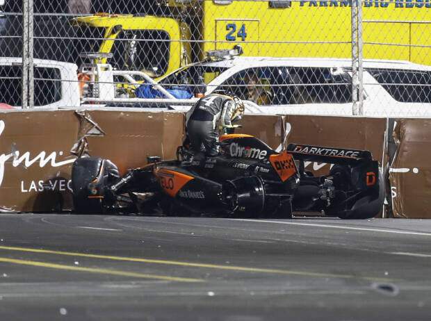 Lando Norris: Bodenwelle löst spektakulären Unfall aus