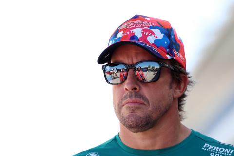 Alonso warns of “consequences” over baseless F1 rumours
