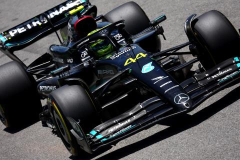 Hamilton pinpoints what he needs from Mercedes F1 car 