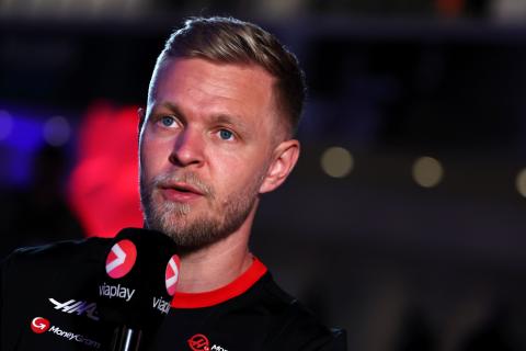 Magnussen tells Las Vegas critics to keep negative opinions to themselves