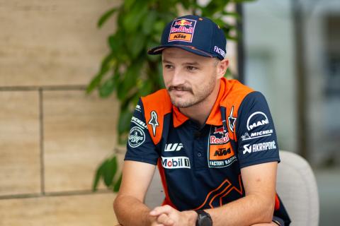 Miller responds to rumours of Acosta taking his factory seat