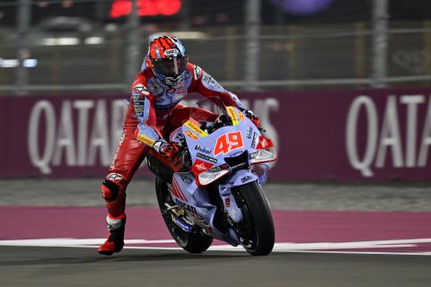 Di Giannantonio wins as Martin suffers a shocking Qatar MotoGP