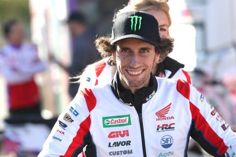 Alex Rins "pain free" but full recovery "9-10 months" Alex Rins "pain free" but full recovery "9-10 months"