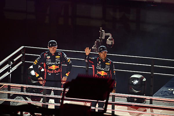 Verstappen gösterişli Las Vegas Formula 1 açılış töreninde kendini “palyaço” gibi hissetmiş
