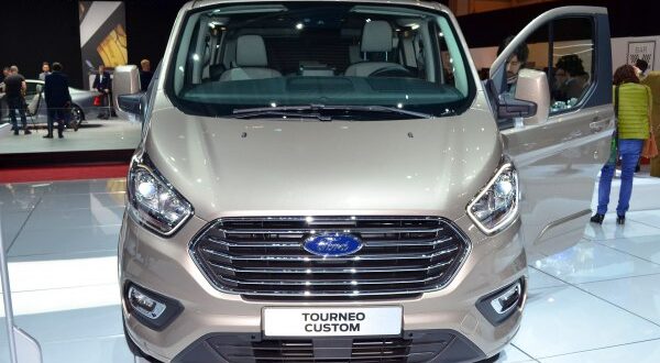 Ford – Tourneo Custom – 2.0 EcoBlue (185 bg) – Teknik Özellikler