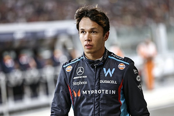 Albon, Verstappen’in verilerini birkaç takım patronuyla paylaşmış