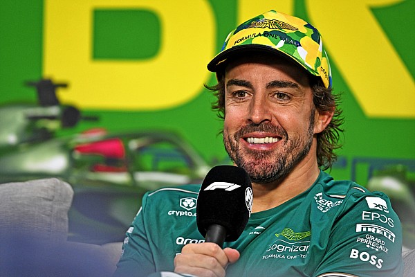 Alonso: “Newey ile aynı zamanda Formula 1’de bulunduğum için şanslıyım.”