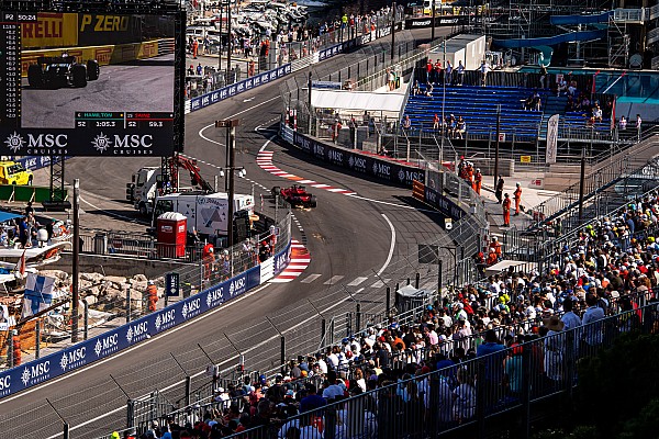 Brundle, Monako Yarış hakkındaki kararın dikkatli verilmesi gerektiğini düşünüyor
