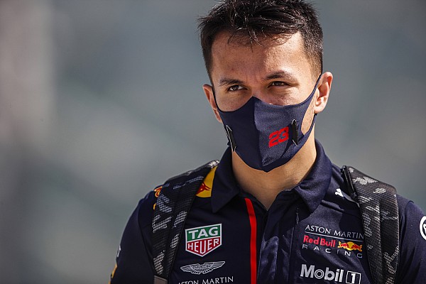 Albon: “Red Bull’dayken her şeye evet diyordum”