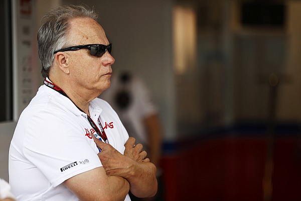 Luyendyk: “Haas, F1 takımını Andretti’ye satmalı”