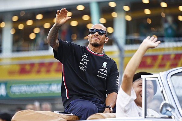 Vowles: “Hamilton direksiyon başında bir ahtapot gibi” Vowles: “Hamilton direksiyon başında bir ahtapot gibi”