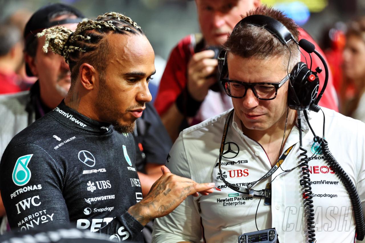 ‘Non-poaching’ clause in Mercedes deal to stop staff following Lewis Hamilton