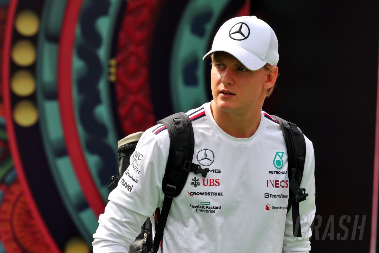 Mick Schumacher: “Lewis Hamilton’s seat is free, Mercedes know what I can do”