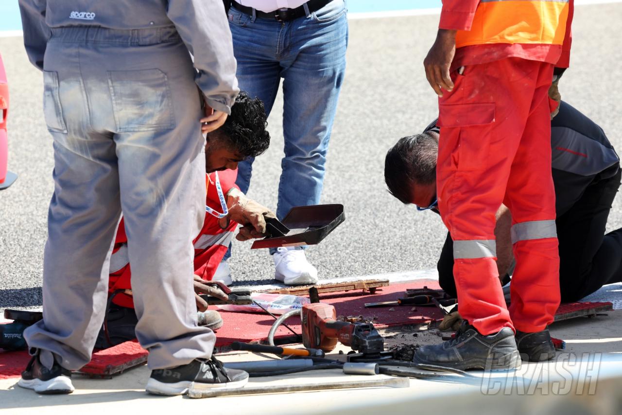 Loose drain cover causes havoc again on final day of Bahrain F1 test