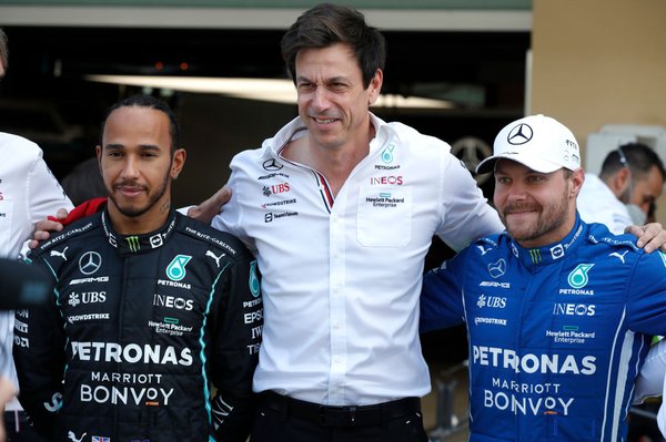 Hamilton’ın ayrılmasıyla Bottas, Mercedes’e dönebilir mi?