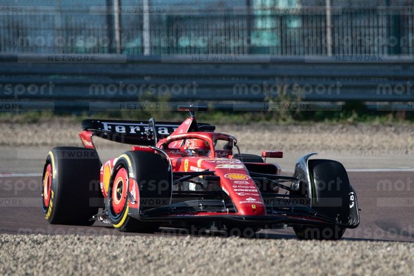 Korelasyon sorunu yaşamayan Ferrari, Fiorano testinden mutlu ayrılıyor!