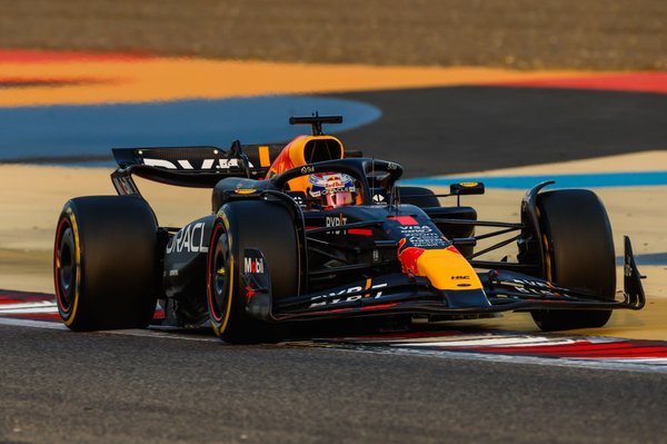 Red Bull, Mercedes’in Formula 1 fikirlerini benimserken neden duygularını göz ardı etmek zorunda kaldı?