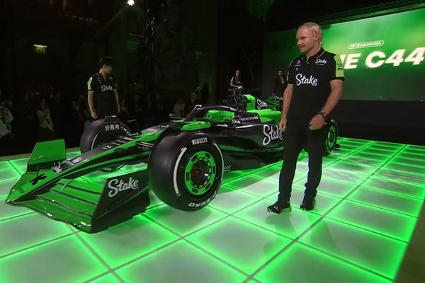 Bottas: “Benim beklentilerim yüksek Sauber’in de öyle olmalı”