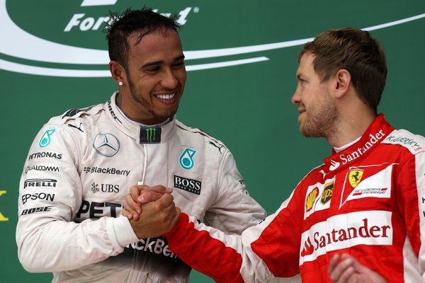 Wolff, Vettel’in Mercedes’e geleceğini yalanladı