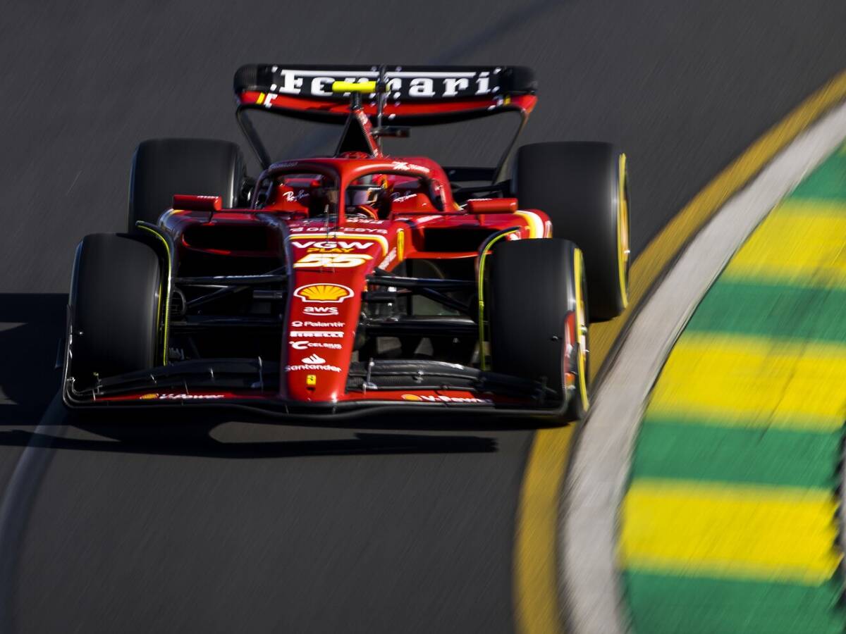48 Runden ohne Probleme: Carlos Sainz kann in Australien fahren