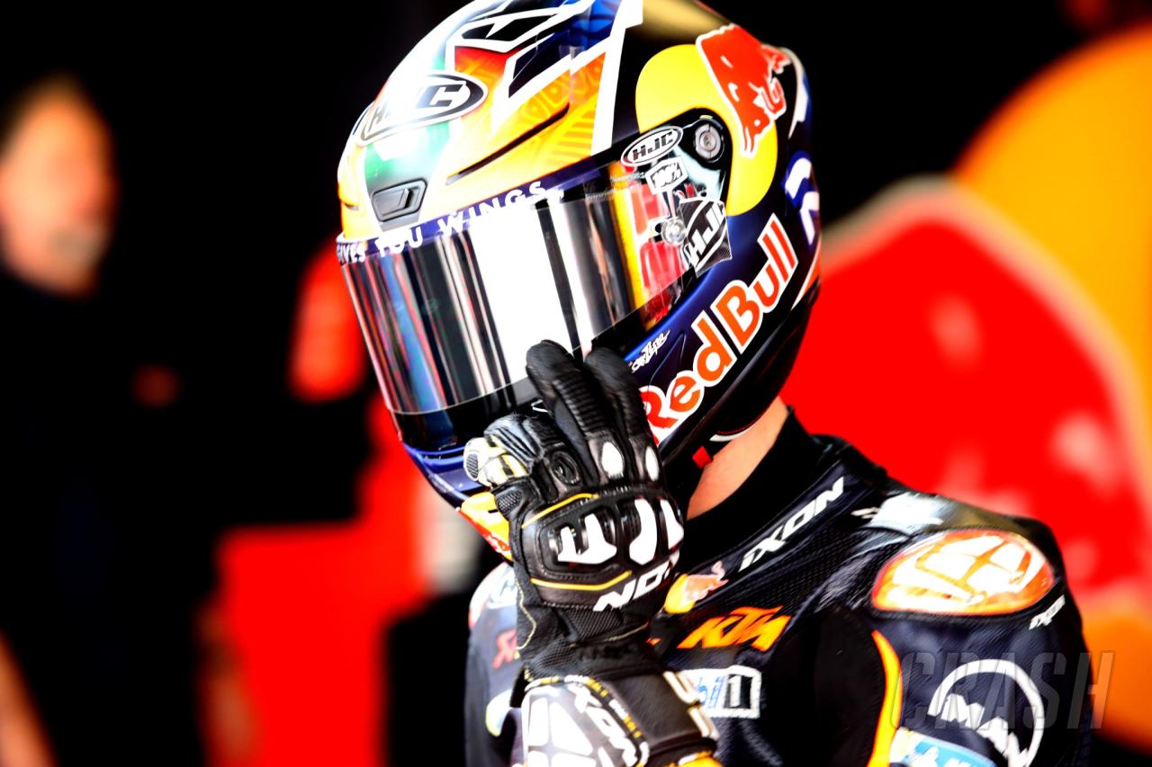 Brad Binder bullish despite two crashes: “Zero grip, tyre was basically wood!” Brad Binder bullish despite two crashes: “Zero grip, tyre was basically wood!”