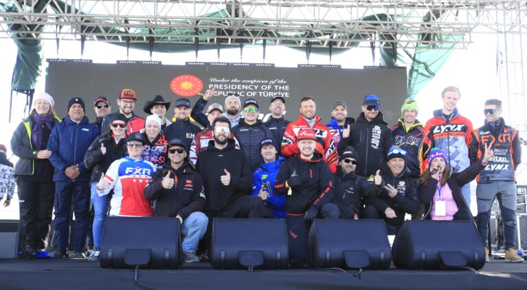 İstikbal SNX Türkiye ve Erciyes KışFest Başladı İstikbal SNX Türkiye ve Erciyes KışFest Başladı