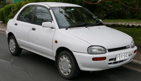 Mazda – 121 – 1.3 16V (54 bg) – Teknik Özellikler