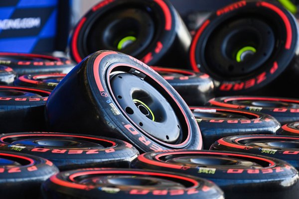 Formula 1, 2026’da 16 inç lastiklere geçmekten vazgeçiyor