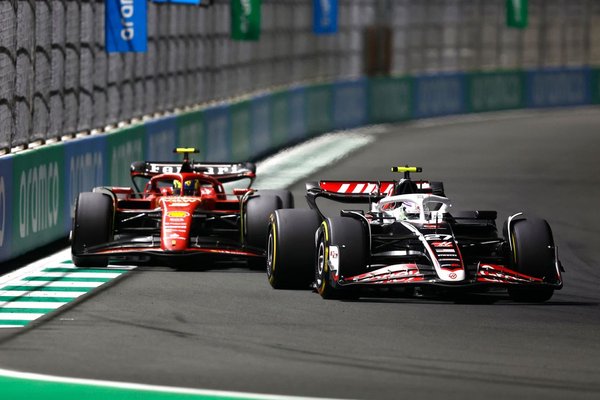 Hulkenberg: “Magnussen’e teşekkürler, ona olan borcumu ödeyeceğim!”
