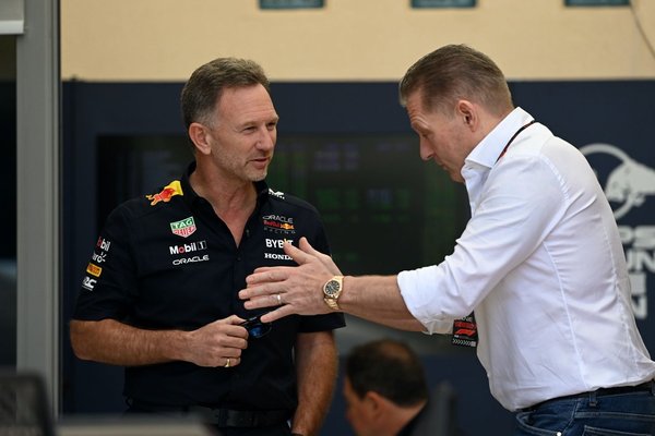 Jos Verstappen’den yeni açıklama: “Horner olayını kapatmak için artık çok geç”